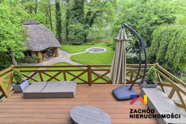 Nad jeziorem luksusowy dom letniskowy z sauną